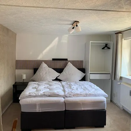 Ferienwohnung Min Huesing Ribnitz-Damgarten Exterior foto